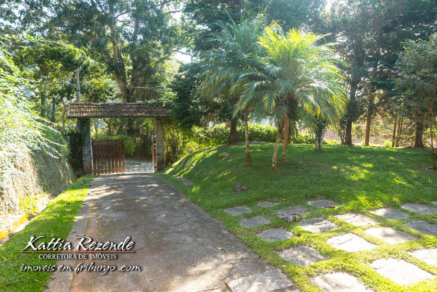 Casa de Condomínio à venda com 3 quartos, 1113m² - Foto 35