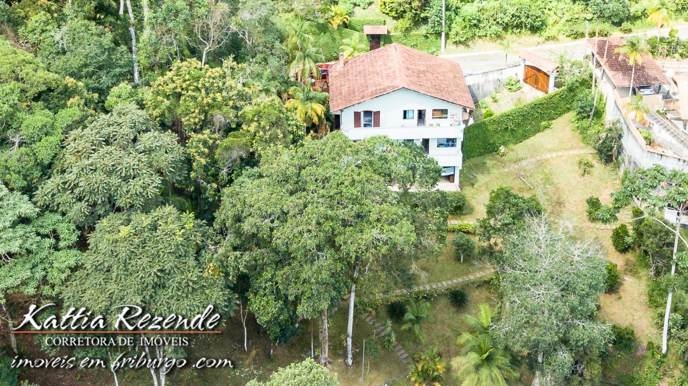 Casa de Condomínio à venda com 3 quartos, 1000m² - Foto 2