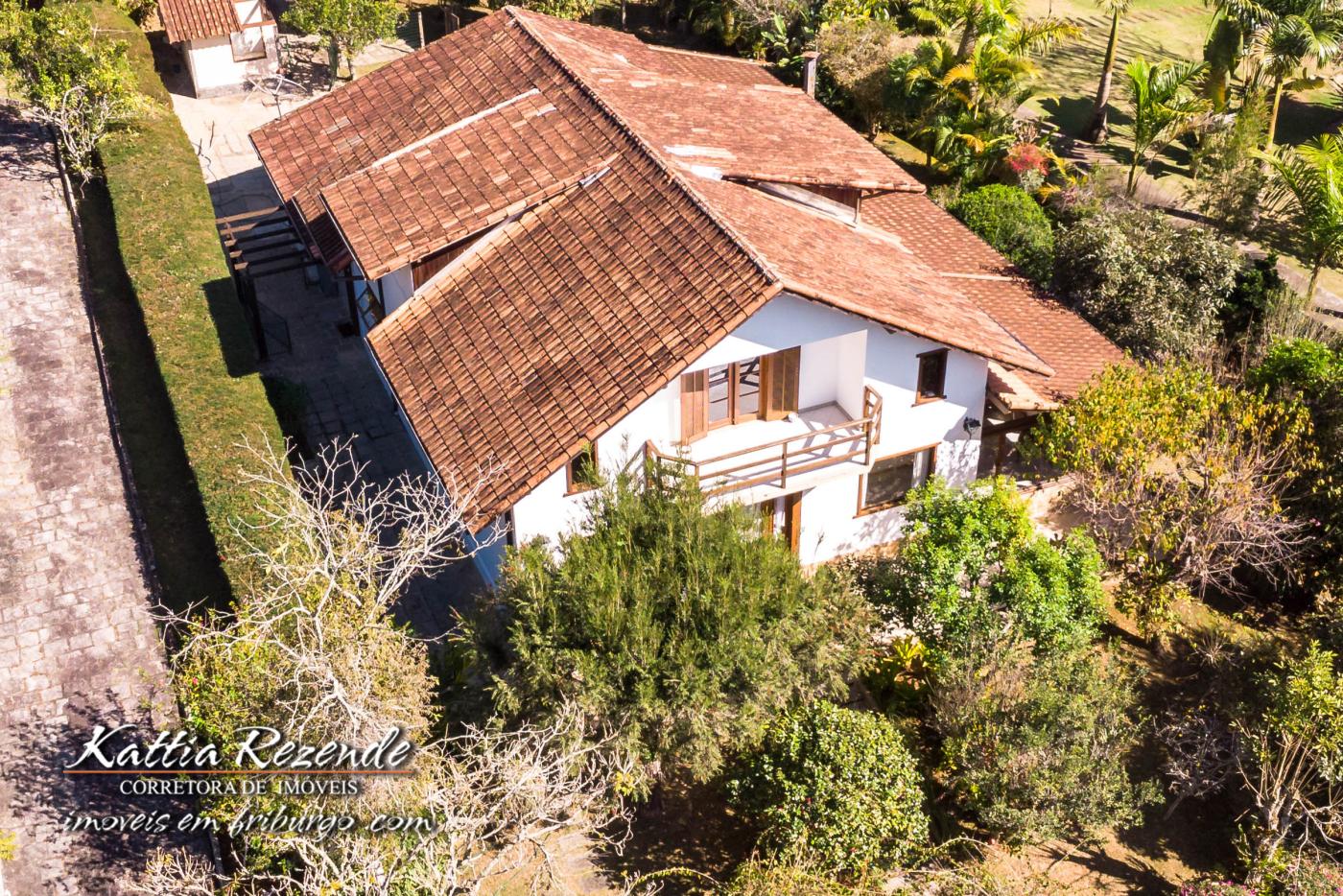 Casa de Condomínio à venda com 4 quartos, 1500m² - Foto 2