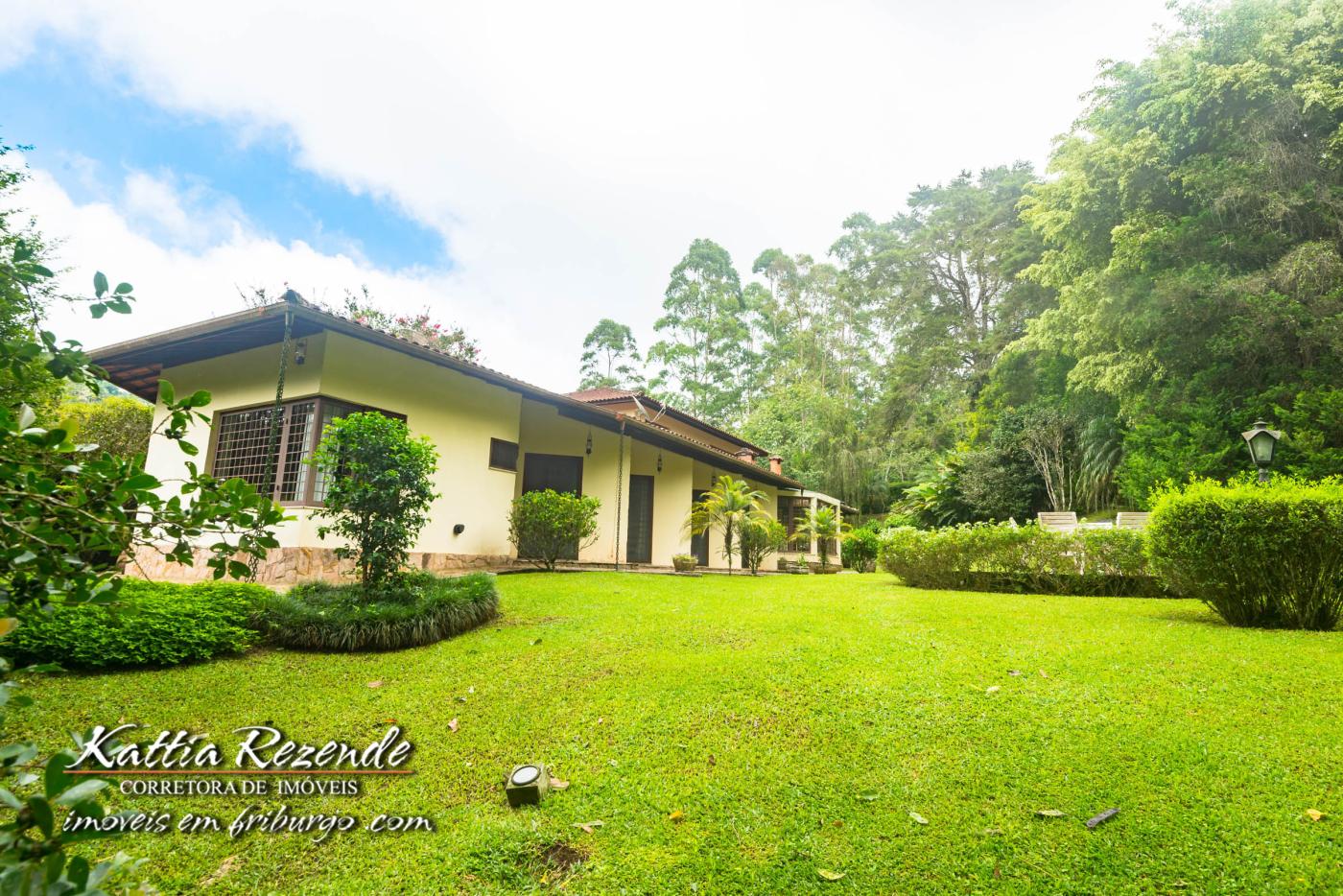 Casa de Condomínio à venda com 5 quartos, 1634m² - Foto 1